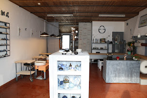 Photo n°7 de Les Poteries d'Emma : Visite de l'atelier et cours uniquement sur RDV à La Guérinière (Cours de poterie)