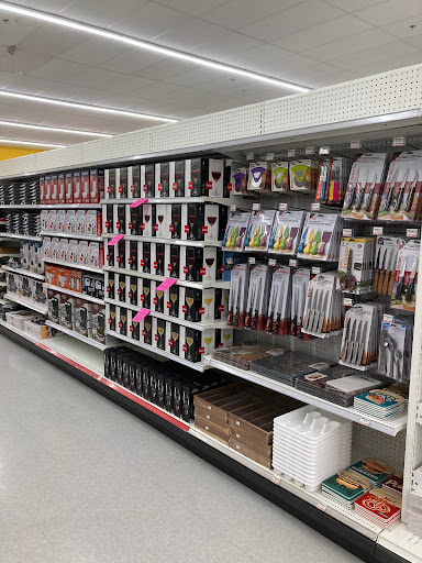 McFrugal's Discount Outlet & Outdoors Store - Weyburn - Thumbnail