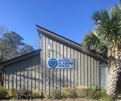 South Alabama Smiles