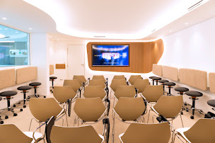 Photo n°2 de Smile Concept Formation en Implantologie et Parodontologie à Marseille (Centre de formation)