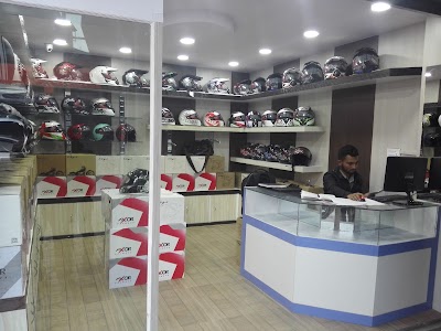 Photos of The most economic fashion market including saloon