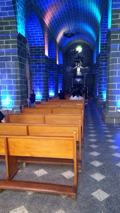 Photos of Iglesia Las Lajas