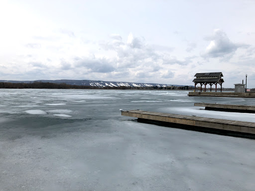 Collingwood Yacht Club Parking Gallery - Canada