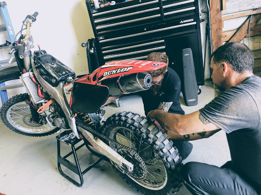 Wicked Wrench Auto Repair Gallery - United States
