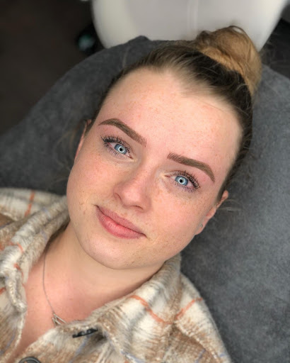 Beauty & Brows by Kay - Thumbnail