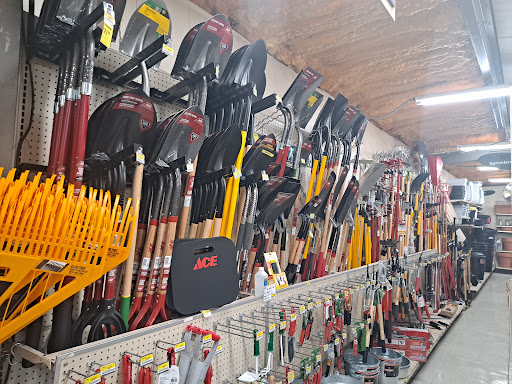 Hometown Ace Hardware Farm & Garden