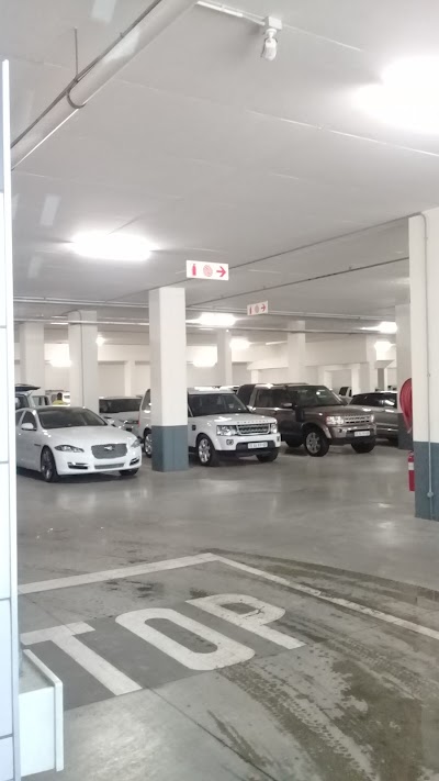 Photos of Land Rover Waterford