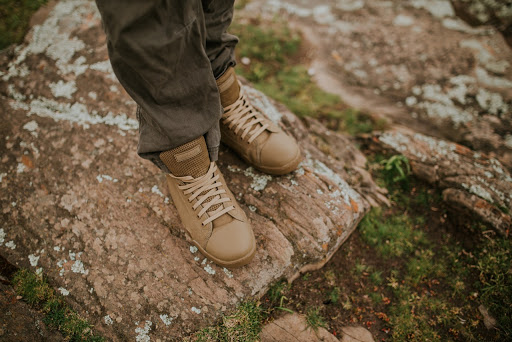 Delta Footwear - Thumbnail