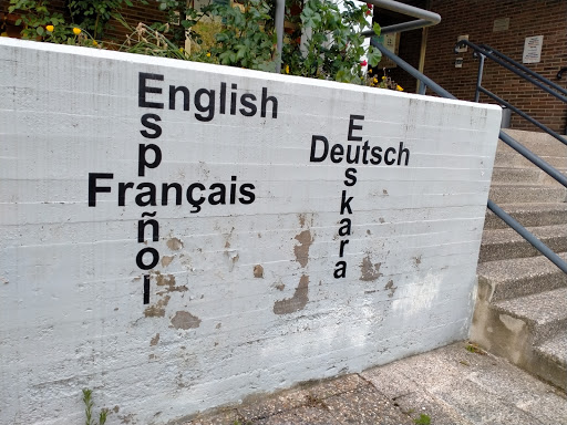 Oficial Language school - Visual