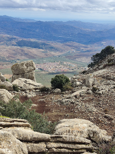 "El torcal" Albanchez - Thumbnail