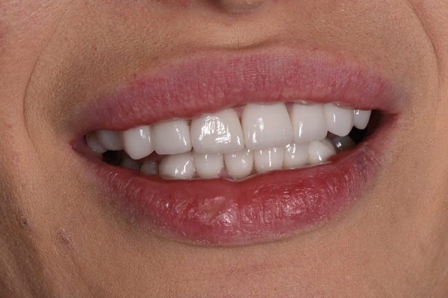 Comments and reviews of Forestside Dental Practice