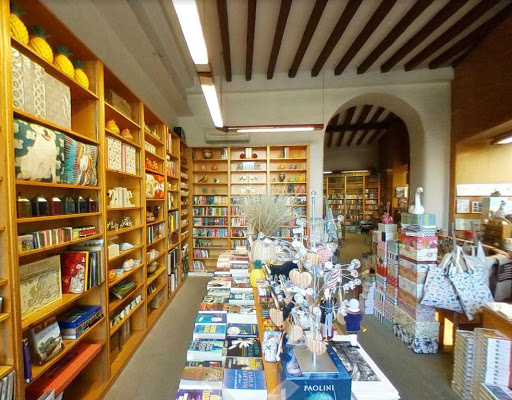 American Bookstore - Thumbnail