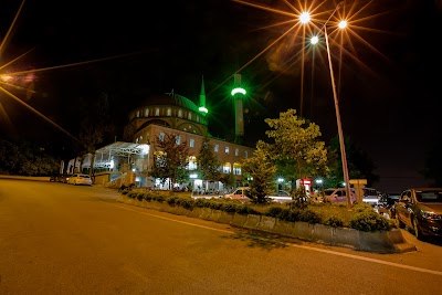 Karşıyaka Merkez Cami