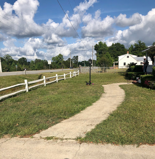 Collins Lawn & Landscaping - Thumbnail