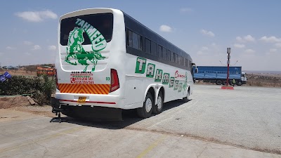 Photos of Distinct Stop Over