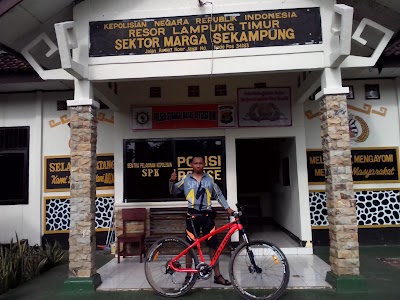 Photos of Polsek Marga Sekampung