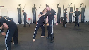 Photo n°11 de KMG SENS - Self défense - combat - confiance en soi à Saint-Denis-lès-Sens (Club d'arts martiaux)