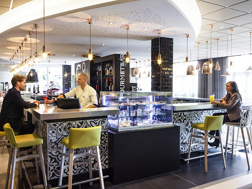 Photo de Novotel Saint-Quentin en Yvelines