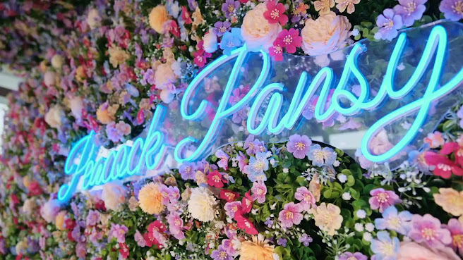 Peacock Pansy by null