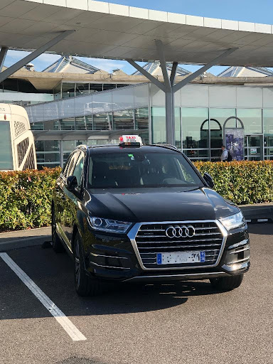 Taxi Privilege - Thumbnail