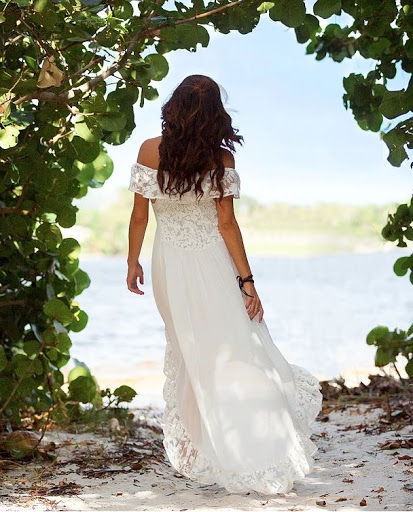 Gypsy Sunset Boutique Gallery - United States