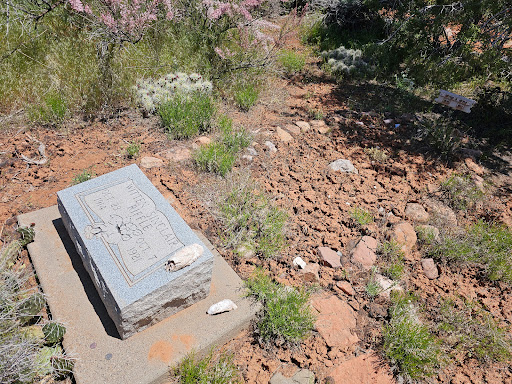 Castleton Cemetery - Visual