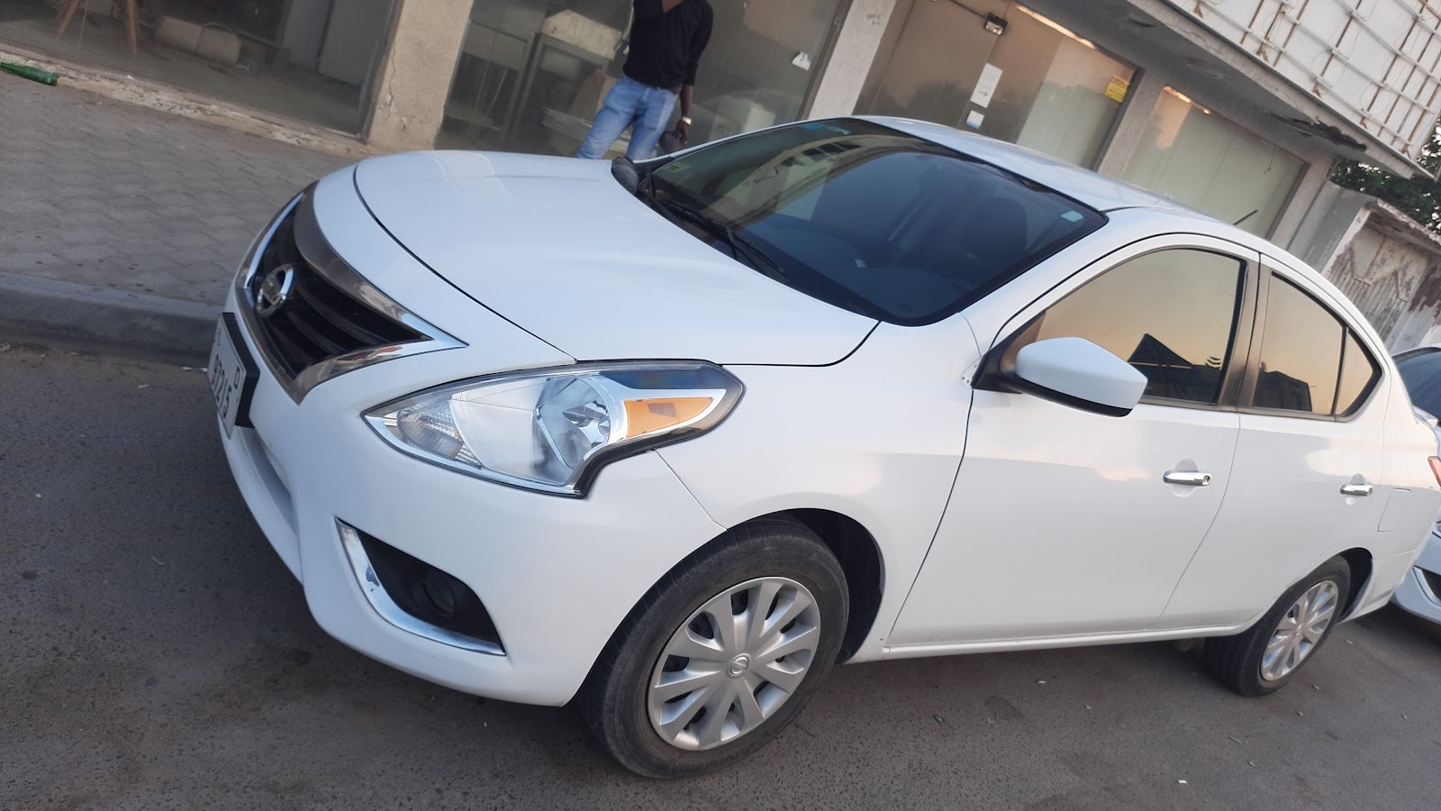 Al tamayiz rent a car branch 1 التميز التاجر السيارات فرع ١ - صورة 2