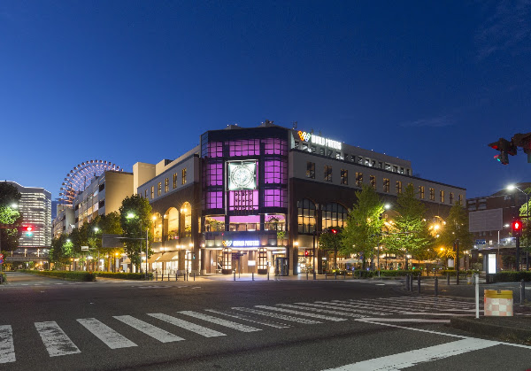 横浜ワールドポーターズ Mall