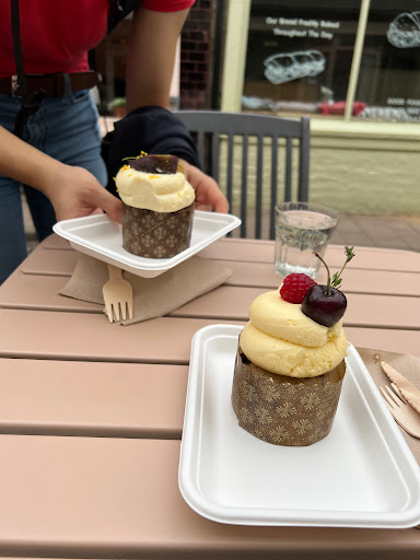 Viny's cafe - Visual