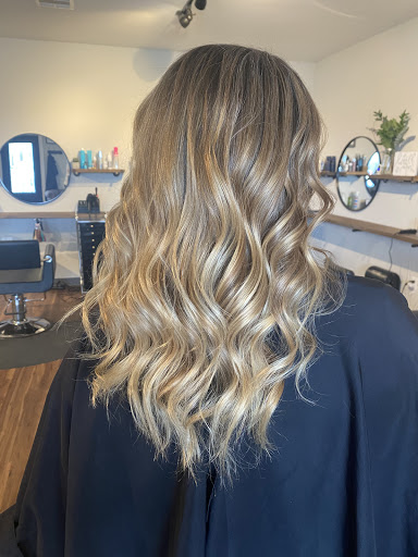 Salon 76082 - Thumbnail