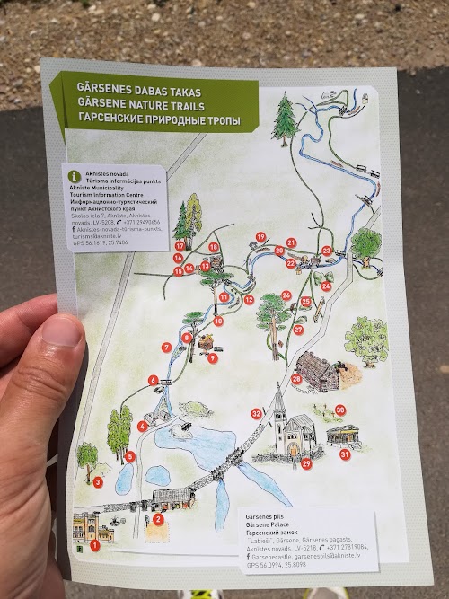 Gārsene castle and park