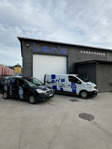 Len's Carrosserie - Thumbnail