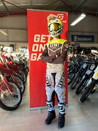 Photo n°49 de Impact Moto 34 / Gasgas Husqvarna Hytrack Segway Sym à Pézenas (Concessionnaire de motos d'occasion)