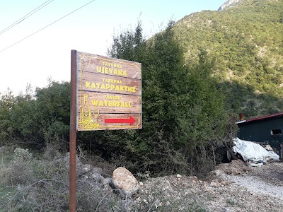 Taverna Ujevara