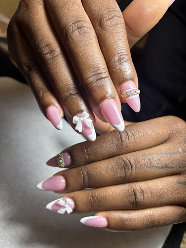 Design & Style Beauty Salon y barber shop - Thumbnail