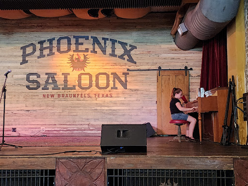 Phoenix Saloon - Visual