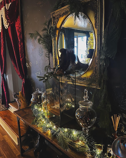 Ghost Hair Parlour: Salon, Oddities & Gifts - Thumbnail