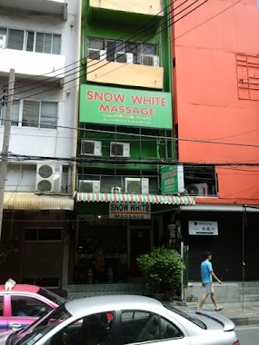 Snow White Massage, Author: George Tan