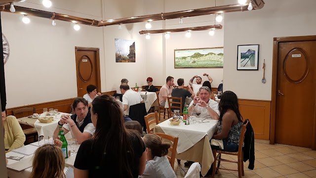 La Lazzara Trattoria e Pizzeria