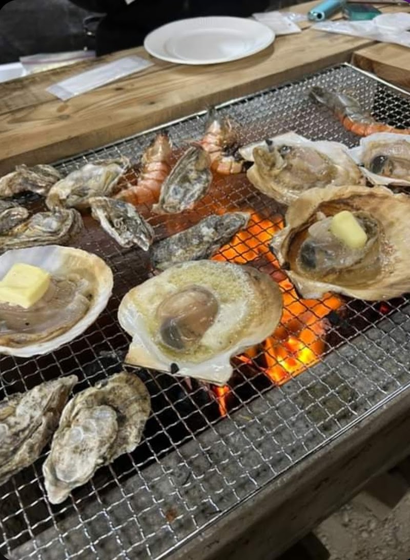 牡蠣小屋 海鮮焼きもへじ