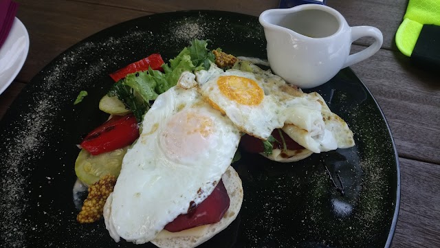 Higo Restaurant & Lounge