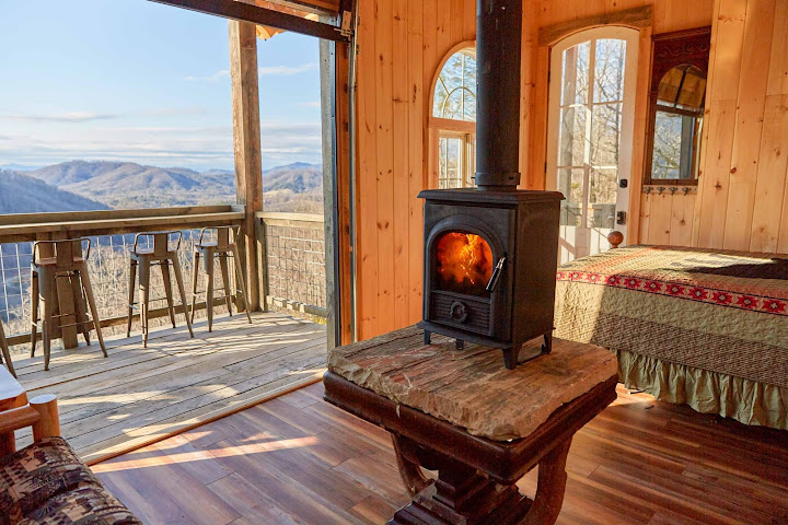 Raven Rock Mountain by null