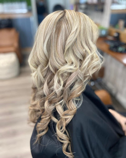 Winter & Co. Hair and Beauty - Thumbnail