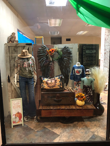 Emerald Lane Boutique - Thumbnail