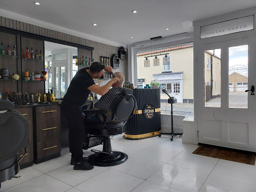 Rona grooming room Gallery - United Kingdom