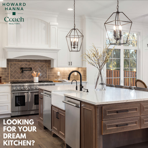 Eileen Familia, Realtor-Coach Realtors - Thumbnail