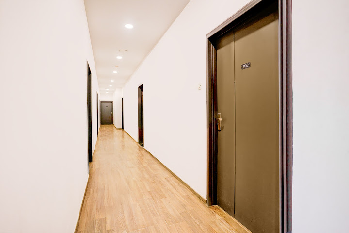 Super Townhouse by OYO Bombay Exhibition Centre Goregaon by null