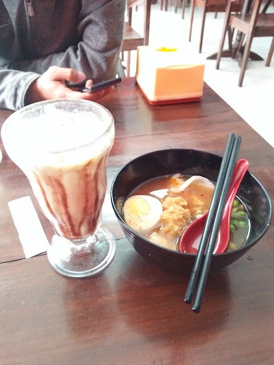 Photos of kedai hilwah