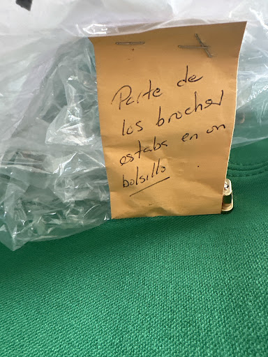 D D's By the Grove Cleaners - Thumbnail