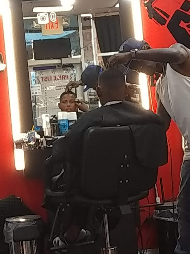 King And Queen Hair Studio